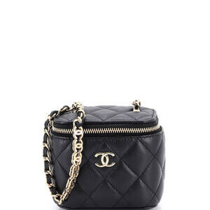 Chanel Tiny Cc Link Vanity Case With #224019C33B